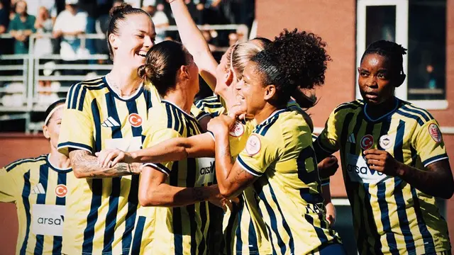 Fenerbahçe, Beşiktaş