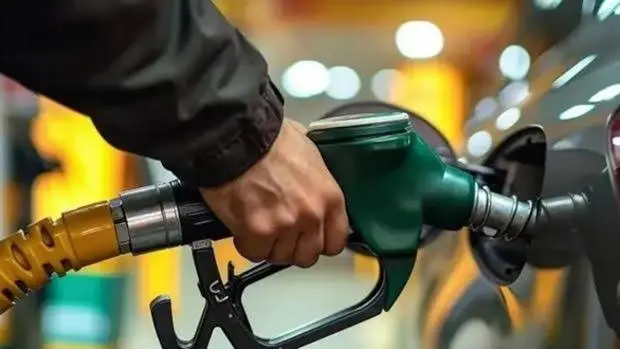 Motorine bu gece 4 lira indirim bekleniyor
