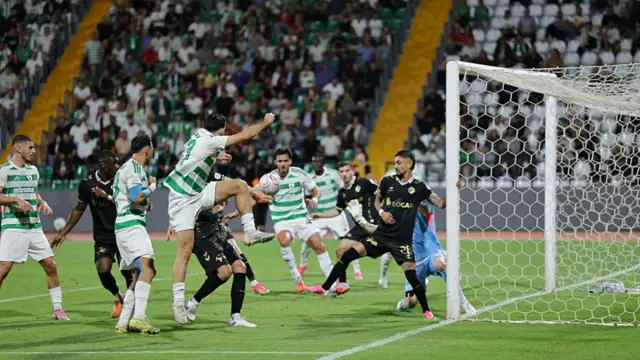 4 gollü maçta kazanan yok! Muğlaspor ile Iğdır FK yenişemedi...