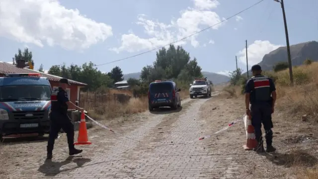 Sivas&#039;ta kaybolan 11 aylık Büşra bebeği arama çalışmaları sürüyor