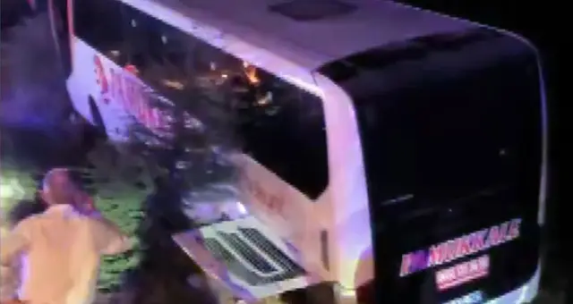 Manisa&#x27;da yolcu otobüsü devrildi: 2&#x27;si ağır 18 yaralı - Sözcü Gazetesi