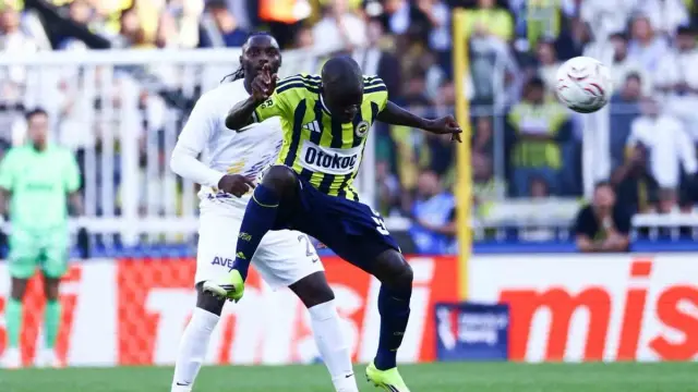 Trendyol Süper Lig: Fenerbahçe: 5 - Eyüpspor: 0 (İlk yarı) - İSTANBUL