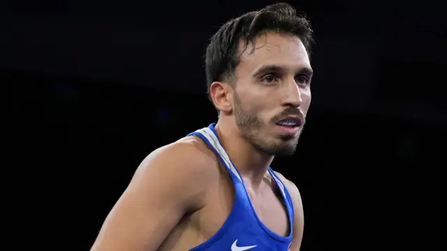 Турецкий боксёр Самет Гюмюш завоевал бронзу на чемпионате Европы