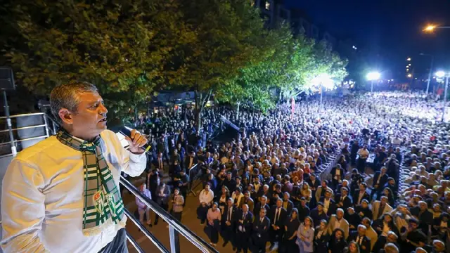Özel’den Bursa’da birlik mesajı: “Tüm demokratlarla beraberiz”