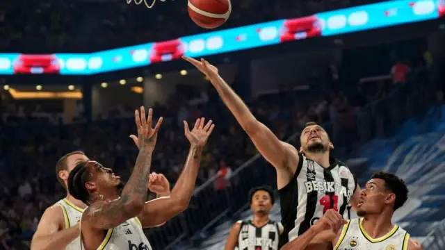 Cumhurbaşkanlığı Kupası i&ccedil;in geri sayım! F.Bah&ccedil;e mi Beşiktaş mı?
